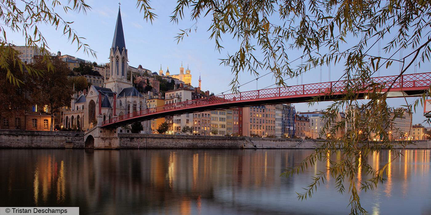 Main pic Lyon Bridge River Saone c) Tristan Deschamps