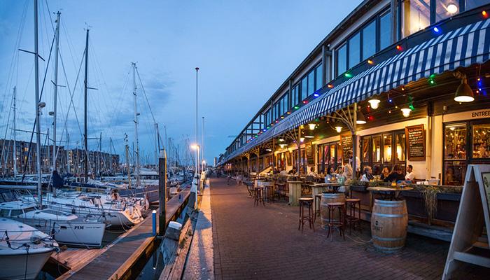 Schevingen harbour (c) Holland Media Bank