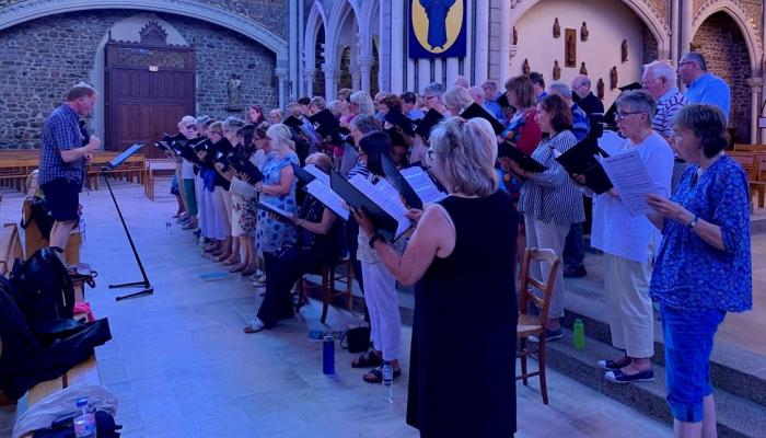 Leconfield Singers rehearse in Brittany 2019