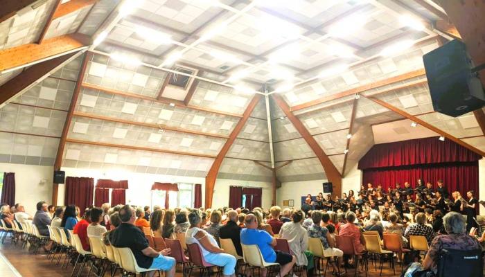 A full house enjoy a concert at the Musique en scène festival, Loire, July 2022